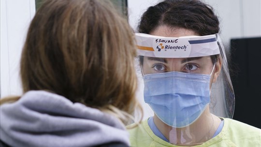 Environ 2000 patients sont sur la liste d'attente des cliniques de COVID longue