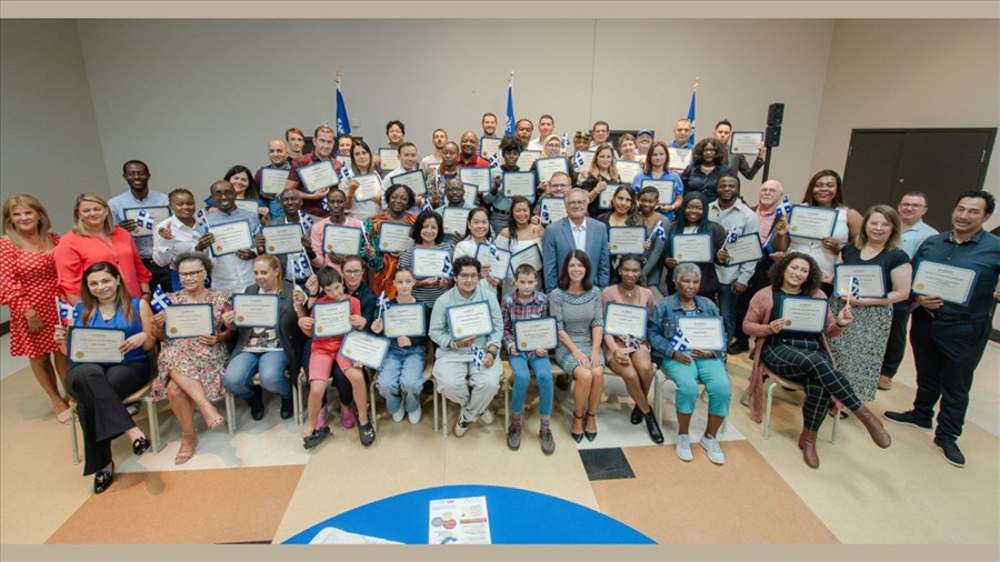 Une célébration pour les nouveaux citoyens dans Rivière-des-Mille-Îles