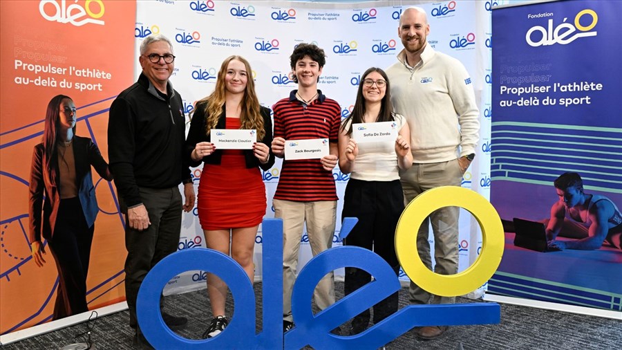 Six jeunes golfeurs des Laurentides reçoivent une bourse d'Aléo